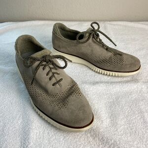 Cole Haan Grand OS Oxford Sneakers Mens 9.5W Beige Suede Minimalist Comfort